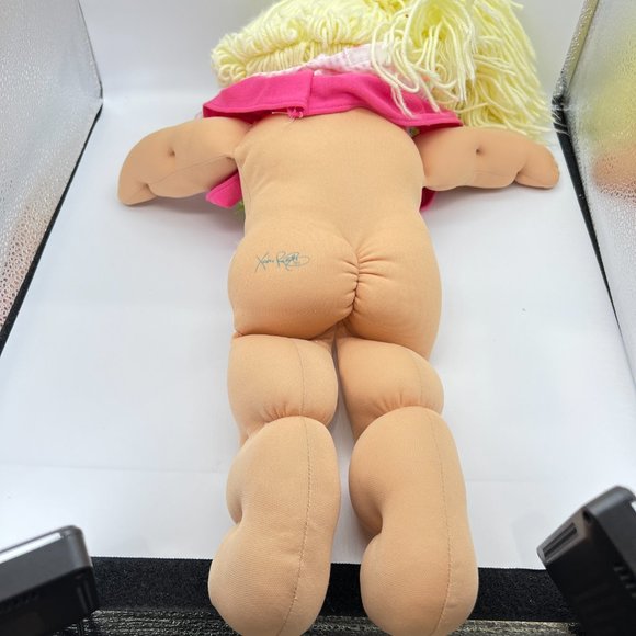 Cabbage Patch Kids Doll 1985 Girl 16” Lemon Hair Green Eyes Head Mold 4 - Picture 9 of 14